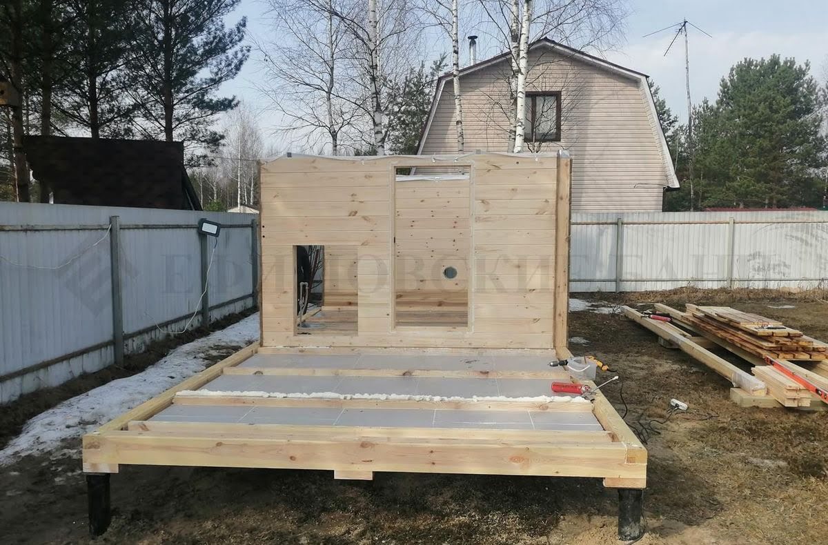 Каркасная баня «Калина Красная» — установка. Фото 1